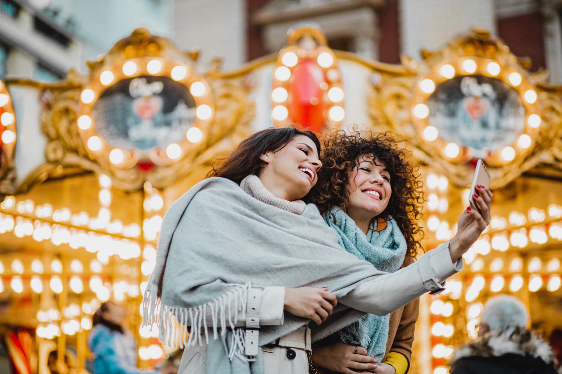 selfie-frauen-kirmes.jpg